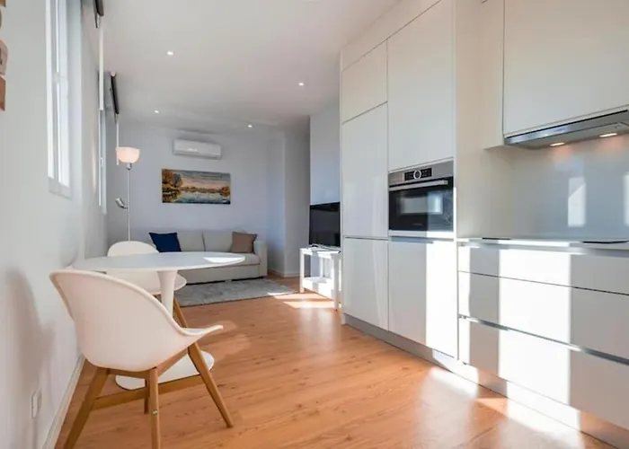 Monteverde Iv By Innkeeper شقة